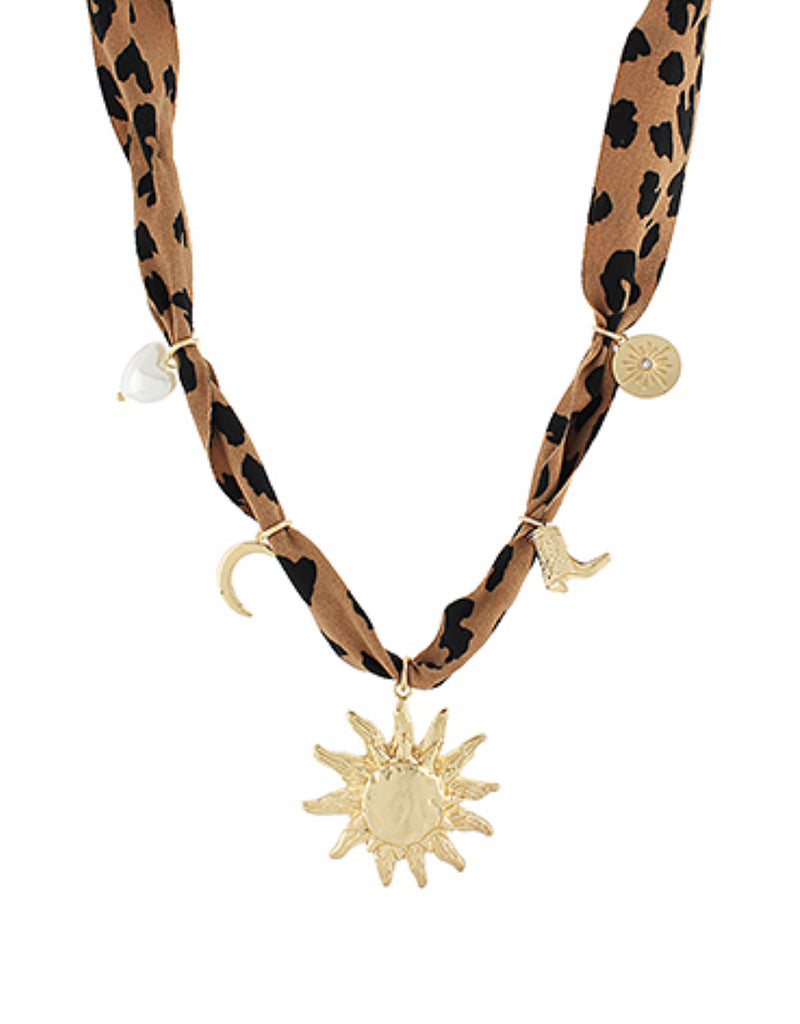 Leopard Pearl Necklace