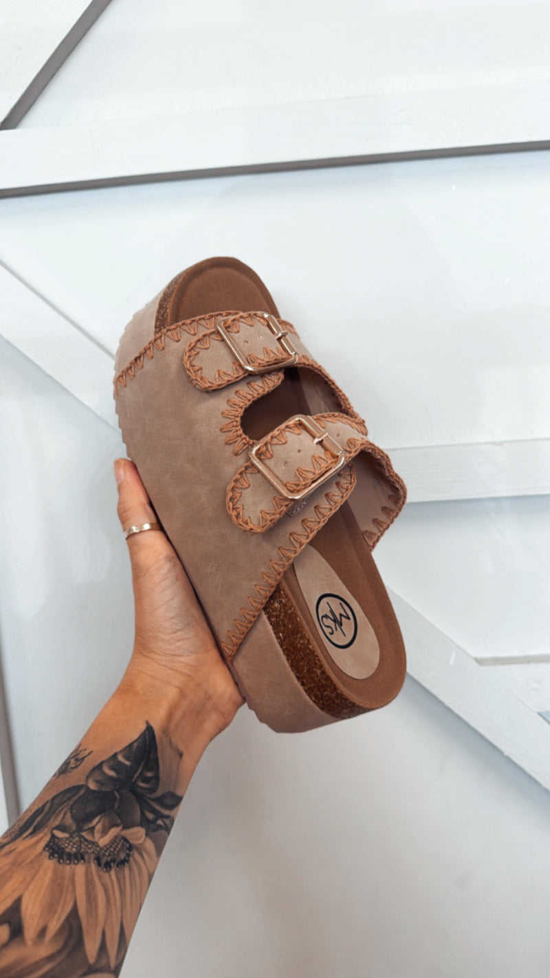 Nina Platform Sandal