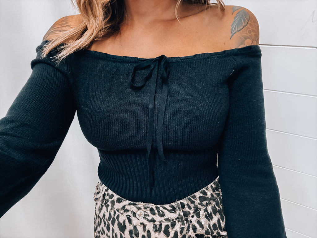 Islya Sweater Top