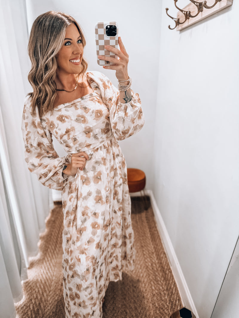 Ellie Maxi