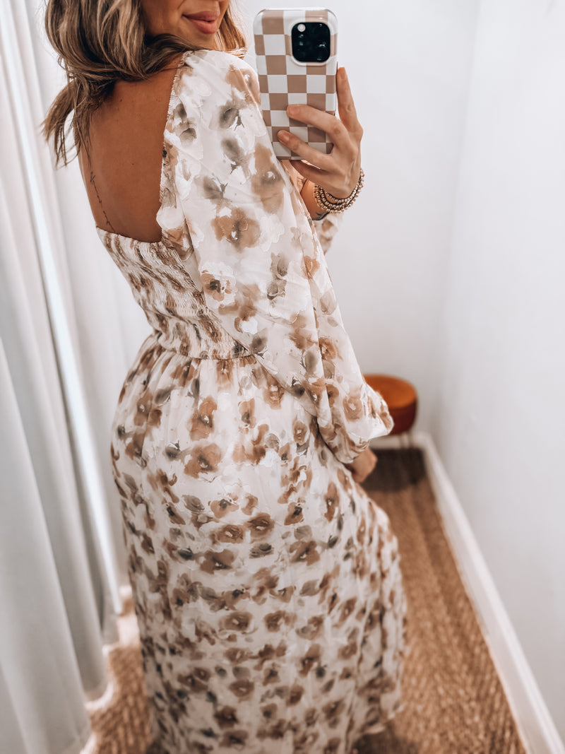 Ellie Maxi